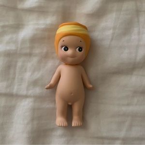 cream puff sonny angel